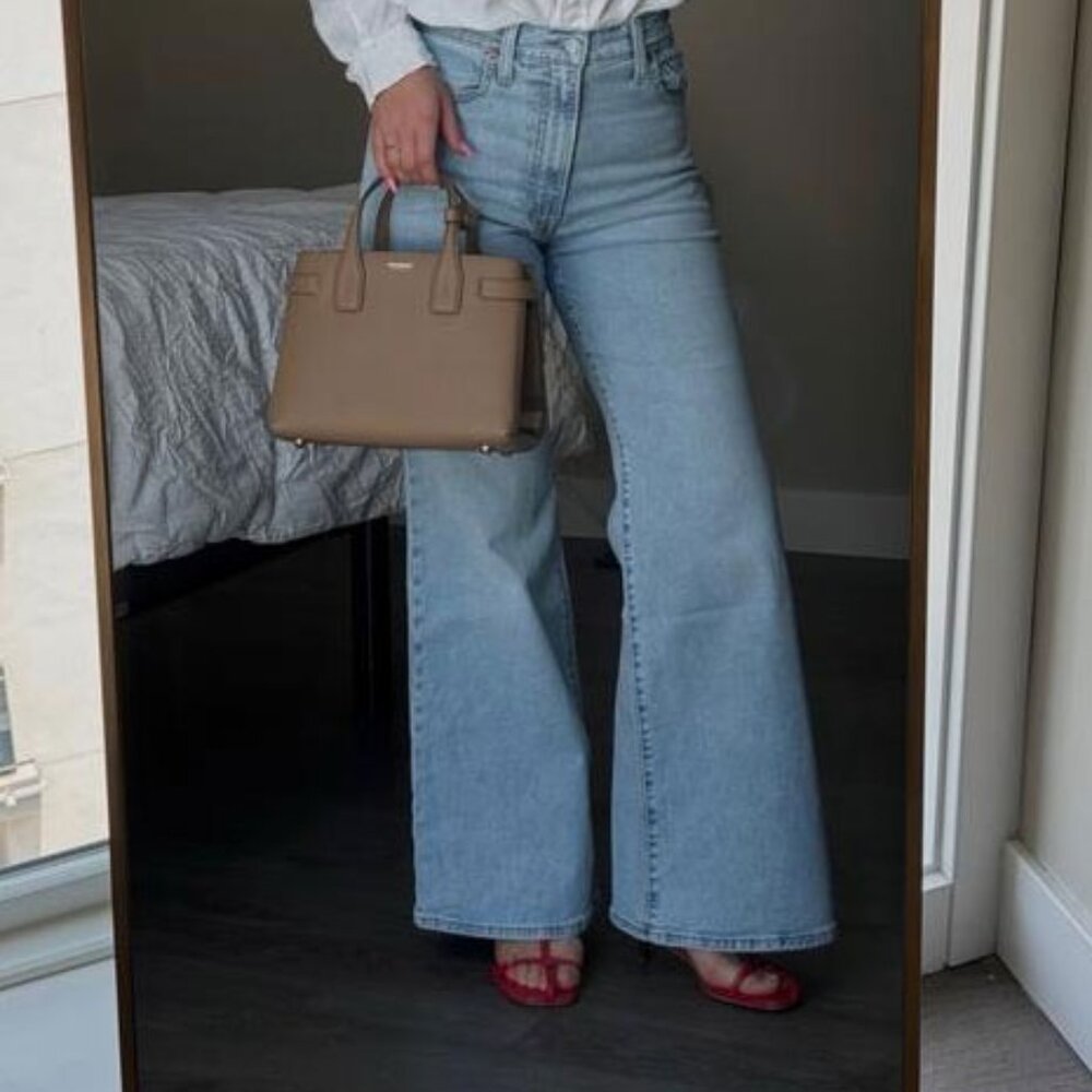 LEVI'S Ribcage Bell Jeans - Picture 5 of 5